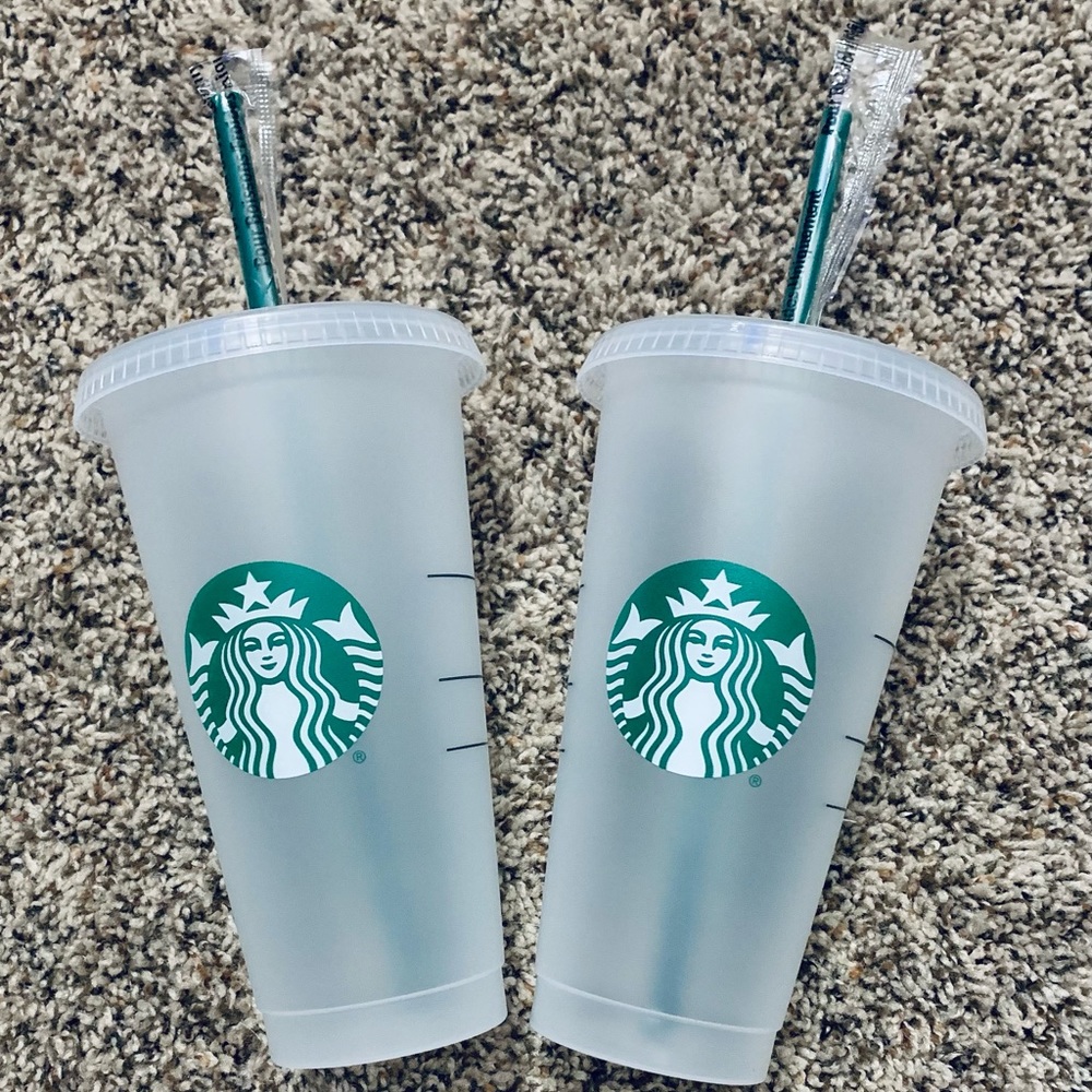 Star Bucks Reusable 24 oz cold cup